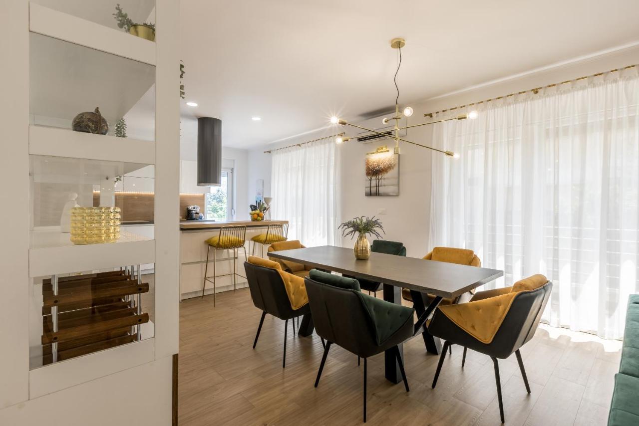 Apartment & Room Ileana Split Exterior photo